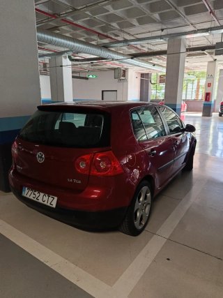 Volkswagen Golf 2004