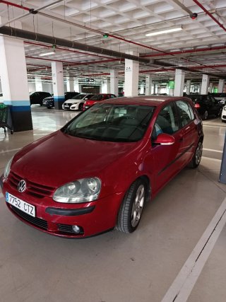 Volkswagen Golf 2004