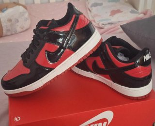 Zapatillas Louis Vuitton Marrón y nike