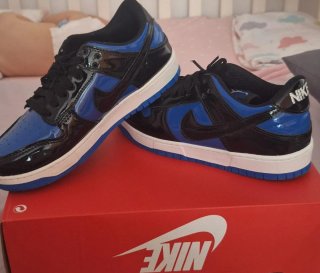 Zapatillas Louis Vuitton Marrón y nike