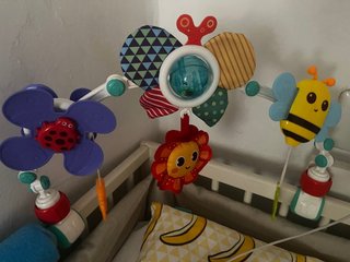 Arco de actividades para bebé