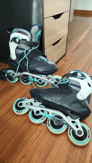 Patines línea Oxelo Talla 38 + Kit  Protecciones