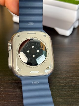 Apple Watch Ultra 2 94%