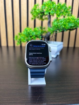 Apple Watch Ultra 2 94%