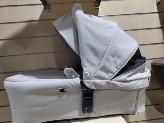Cochecito Jané Muum 4 con Capazo Negro