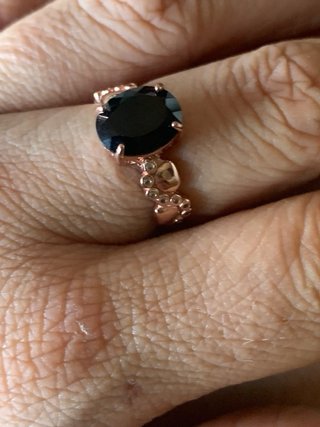 Anillo espinela negra
