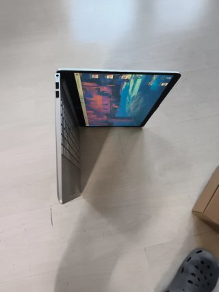 Portátil HP i3 10ª Gen Plata