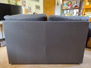 Sofá 2 plazas gris tela