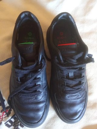 Zapatos negros para curquera