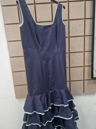 Traje de flamenca azul y azul claro con volantes