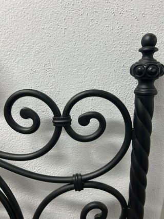 Cabecero de forja negro