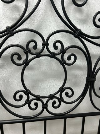 Cabecero de forja negro