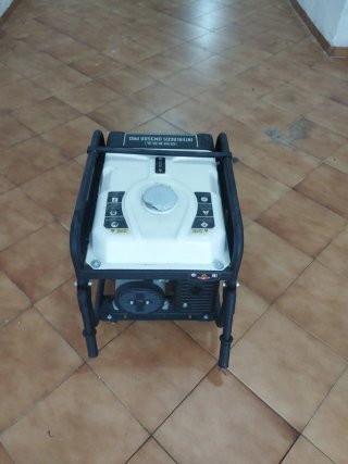 Generador Eléctrico Omega Interlagos OM3500 PRO