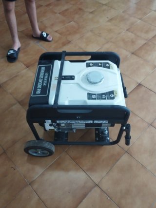 Generador Eléctrico Omega Interlagos OM3500 PRO