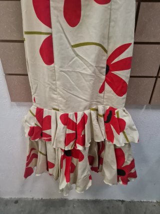 Traje de flamenca con flores