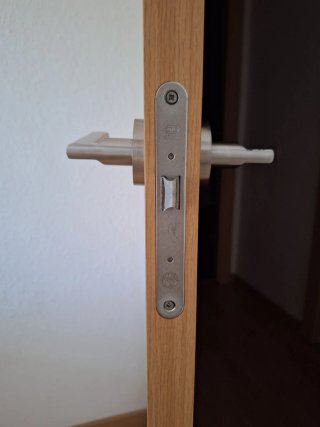 Puerta interior