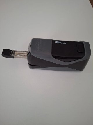 Grapadora Eléctrica Rapid 20EX Negra