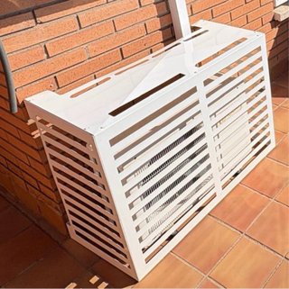 Cubreaire blanco para aire acondicionado