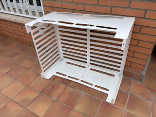 Cubreaire blanco para aire acondicionado