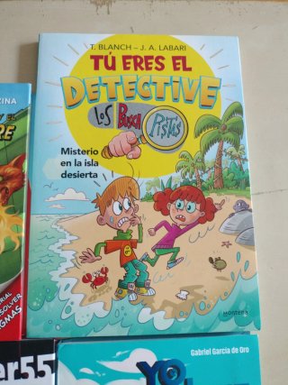 Lote de 4 libros juveniles