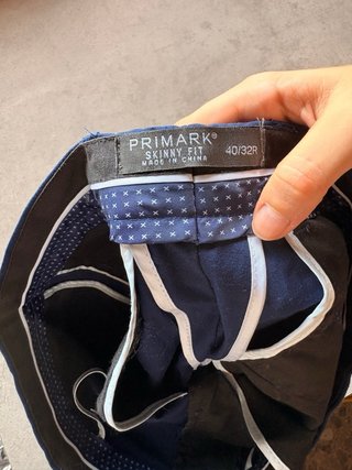 Pantalón chino azul hombre