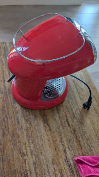 Cafetera Illy Iperespresso Roja