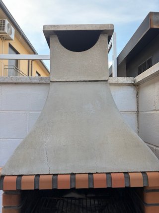 Barbacoa de obra ladrillo y hormigón
