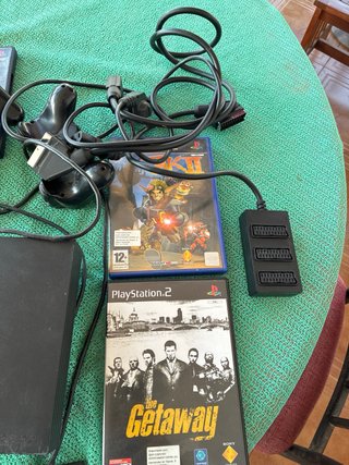 Consola PlayStation 2 con 5 juegos