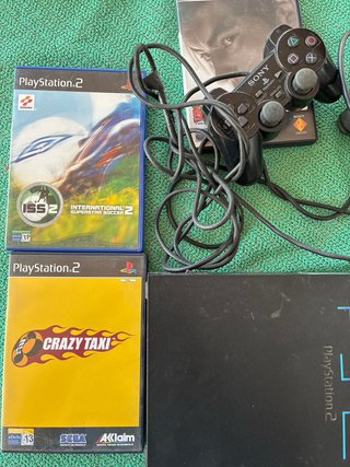 Consola PlayStation 2 con 5 juegos