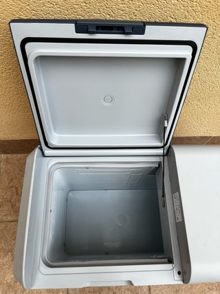 Nevera portátil y congelador Mobicool FR40