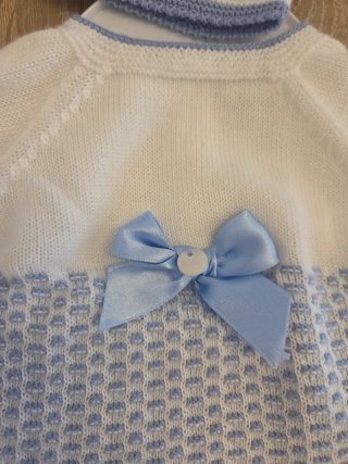 Conjunto bebé punto blanco y azul