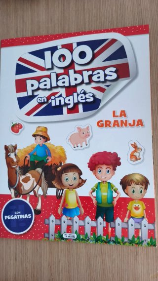4 libritos con pegatinas, 100 palabras en inglés