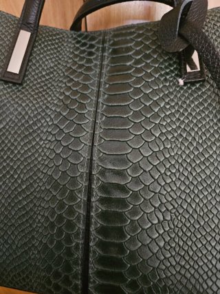 Bolso piel efecto serpiente
