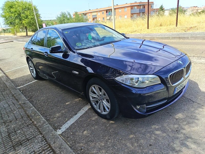 BMW Serie 5 2012 - foto 1