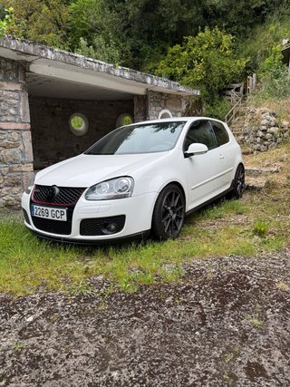 Volkswagen Golf V GTI