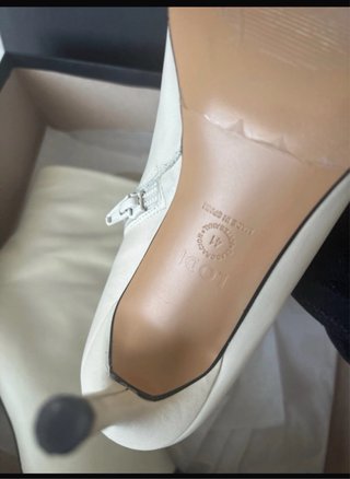 Botines LODI piel tachuelas negros y blancos