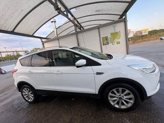 Ford Kuga 2016.
