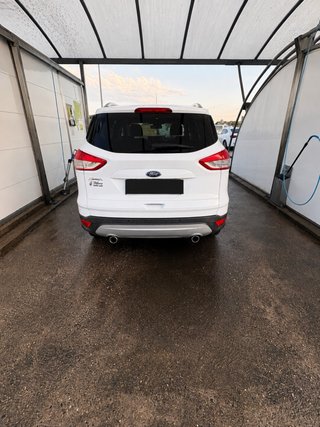 Ford Kuga 2016.