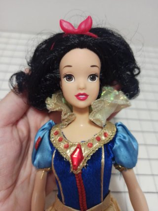 Muñeca Blancanieves Disney