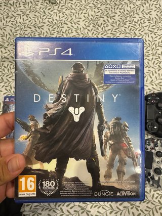 Consola PS4 + 4 Juegos + 3 Mandos