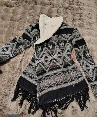 Cárdigan Hollister flecos étnico M