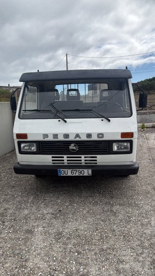 Pegaso Ekus 75.28 Camión Caja Abierta.
