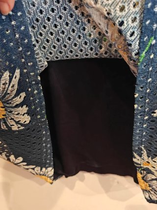 Vestido azul con estampado de margaritas