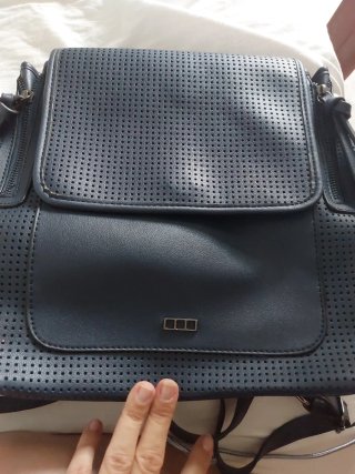 Bolso Misako Azul Perforado