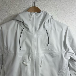 Chaqueta Arc'teryx Impermeable Talla M Blanca