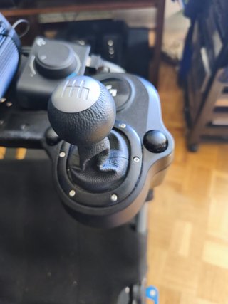 Logitech G923 Volante + Pedales + Palanca
