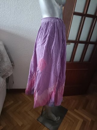 Falda larga morada con degradados