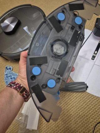 Robot aspirador-friegasuelos ZACO EXCELENTE