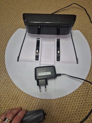Robot aspirador-friegasuelos ZACO EXCELENTE