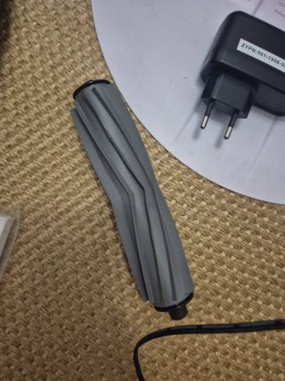 Robot aspirador-friegasuelos ZACO EXCELENTE